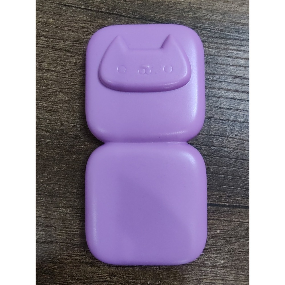 Gabby's Purrfect Dollhouse Playset Part Replacement cat bed Purple Z28